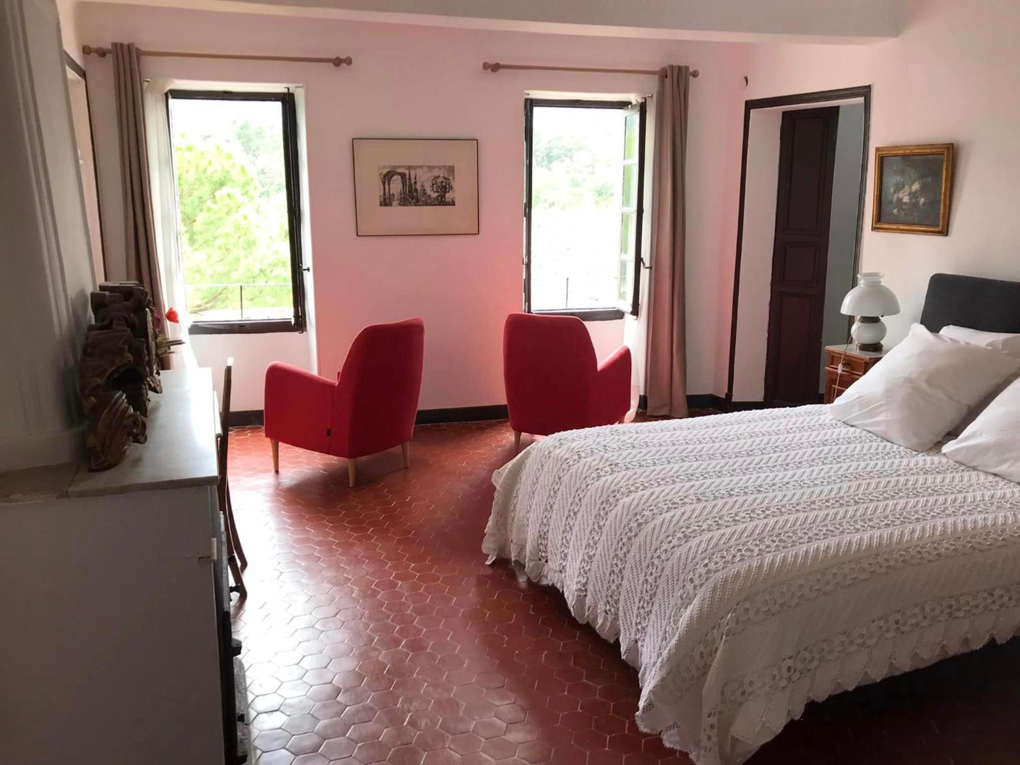 مُنيرْبْ La Maison Joly المظهر الخارجي الصورة