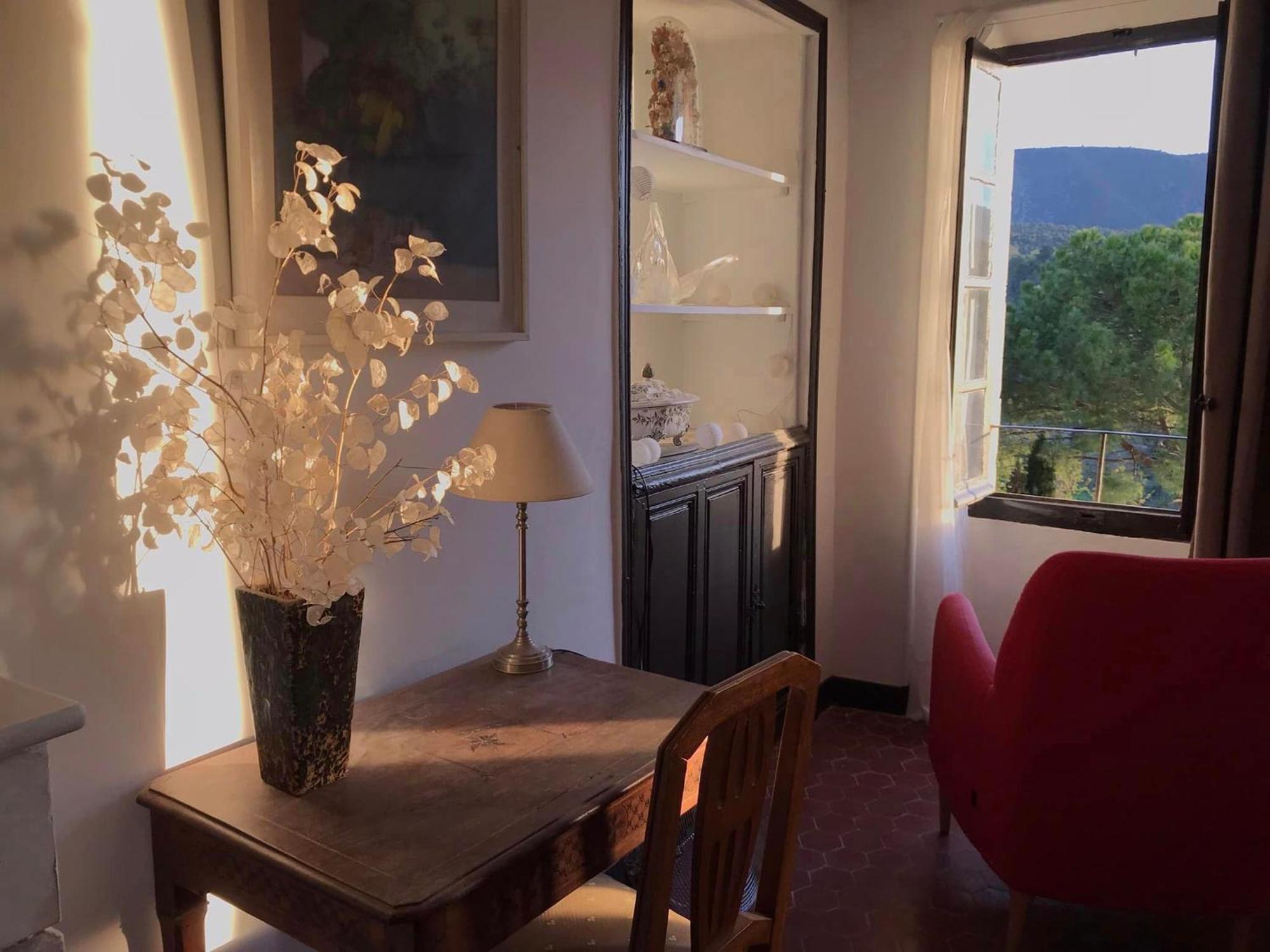 مُنيرْبْ La Maison Joly المظهر الخارجي الصورة